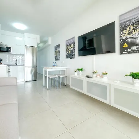 Monarca House - Senator - By Lanzarote דירה קוסטה טגוויסה