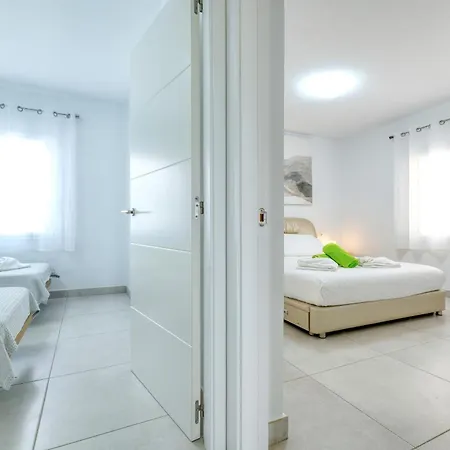 Apartment Monarca House - Senator - By Lanzarote